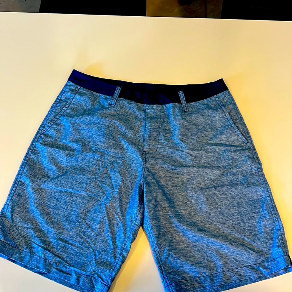 Mens Lost Hybrid shorts